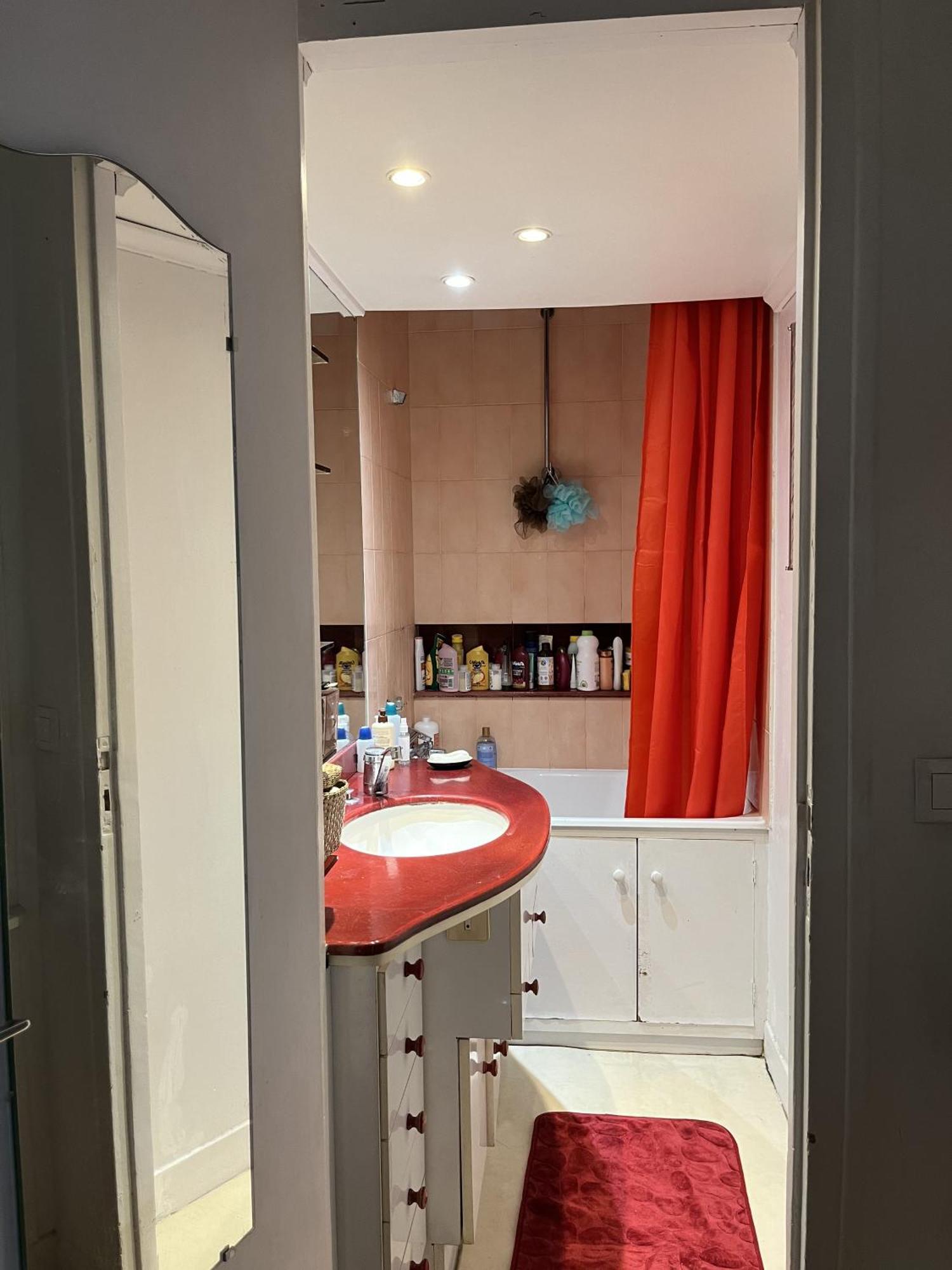 Spacieux 50 M2 *